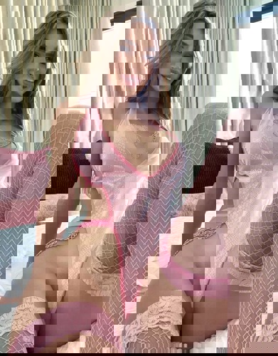 Maisie - +447520639471