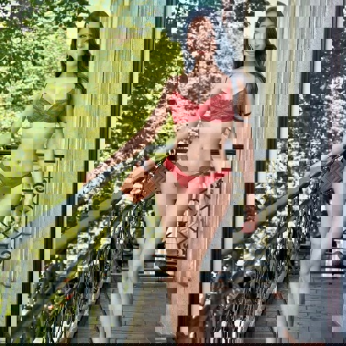 AVJiAhsuperhot